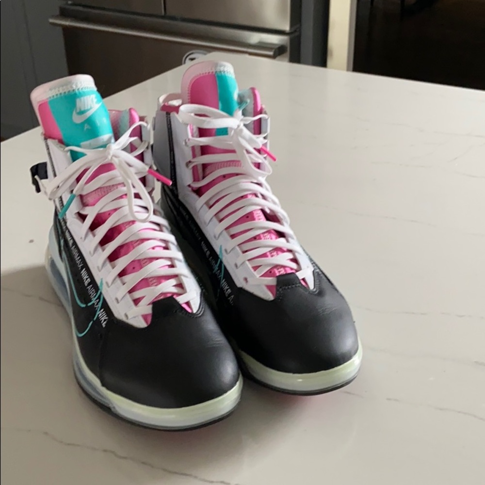 Nike AirMax brand new never worn